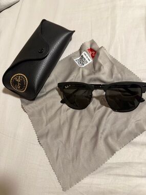 Ray-Ban Men’s Black Half-Frame Sunglasses